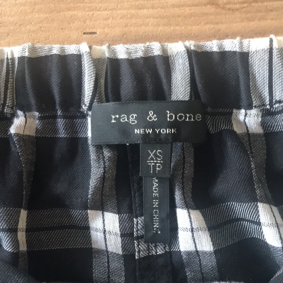 Rag and Bone window pane pattern blouse. XS - Picture 4 of 6